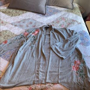 Grey flowered cardigan